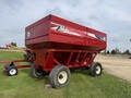 2022 J&M 755SD Gravity Wagon