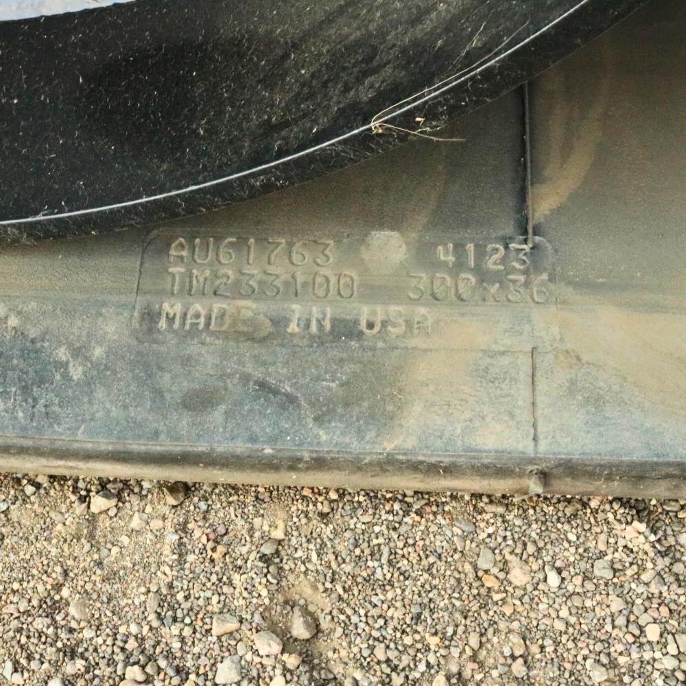 2026 J&M 1522-20T Grain Cart