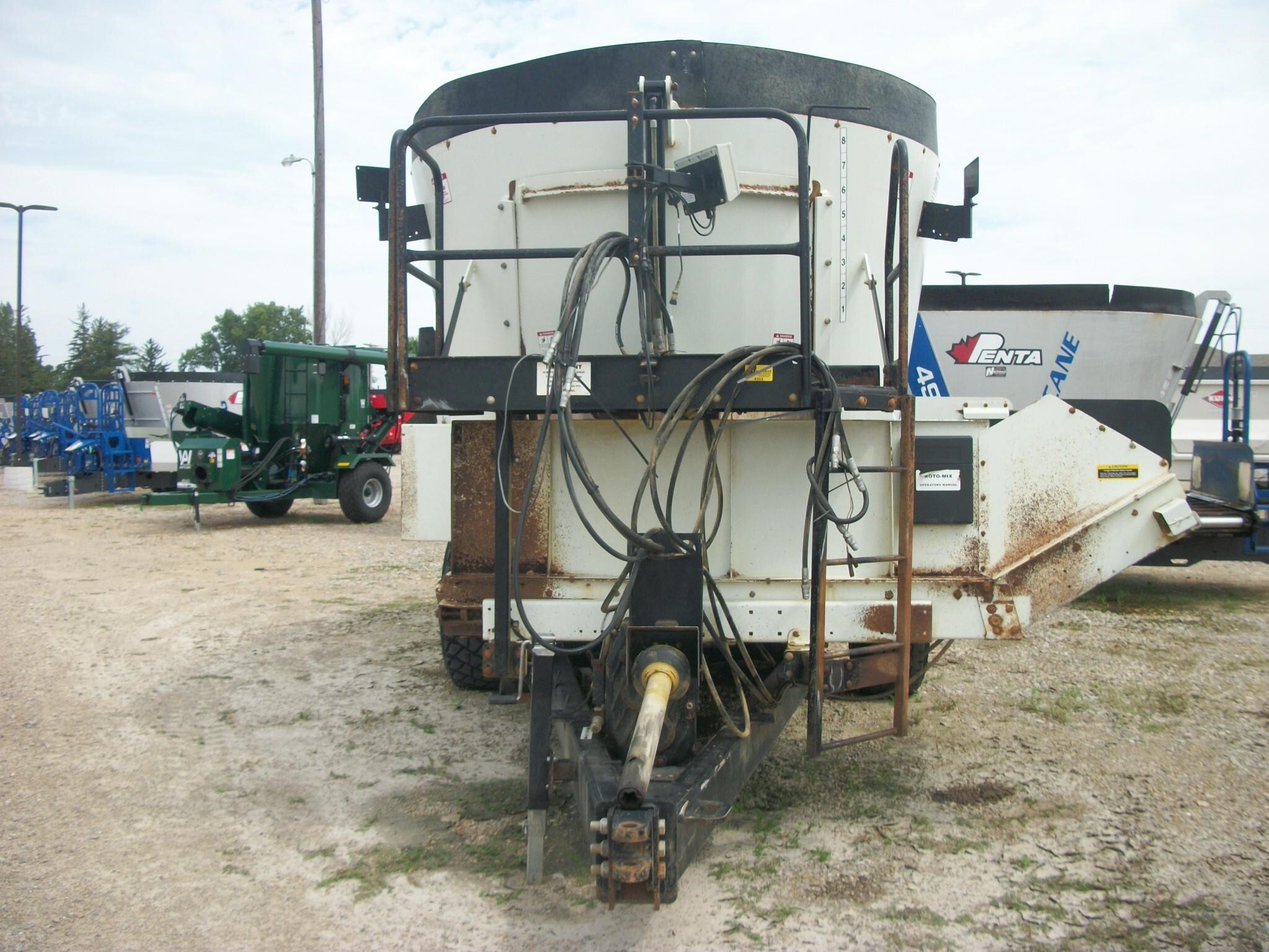 Roto Mix 625 Grinders and Mixer