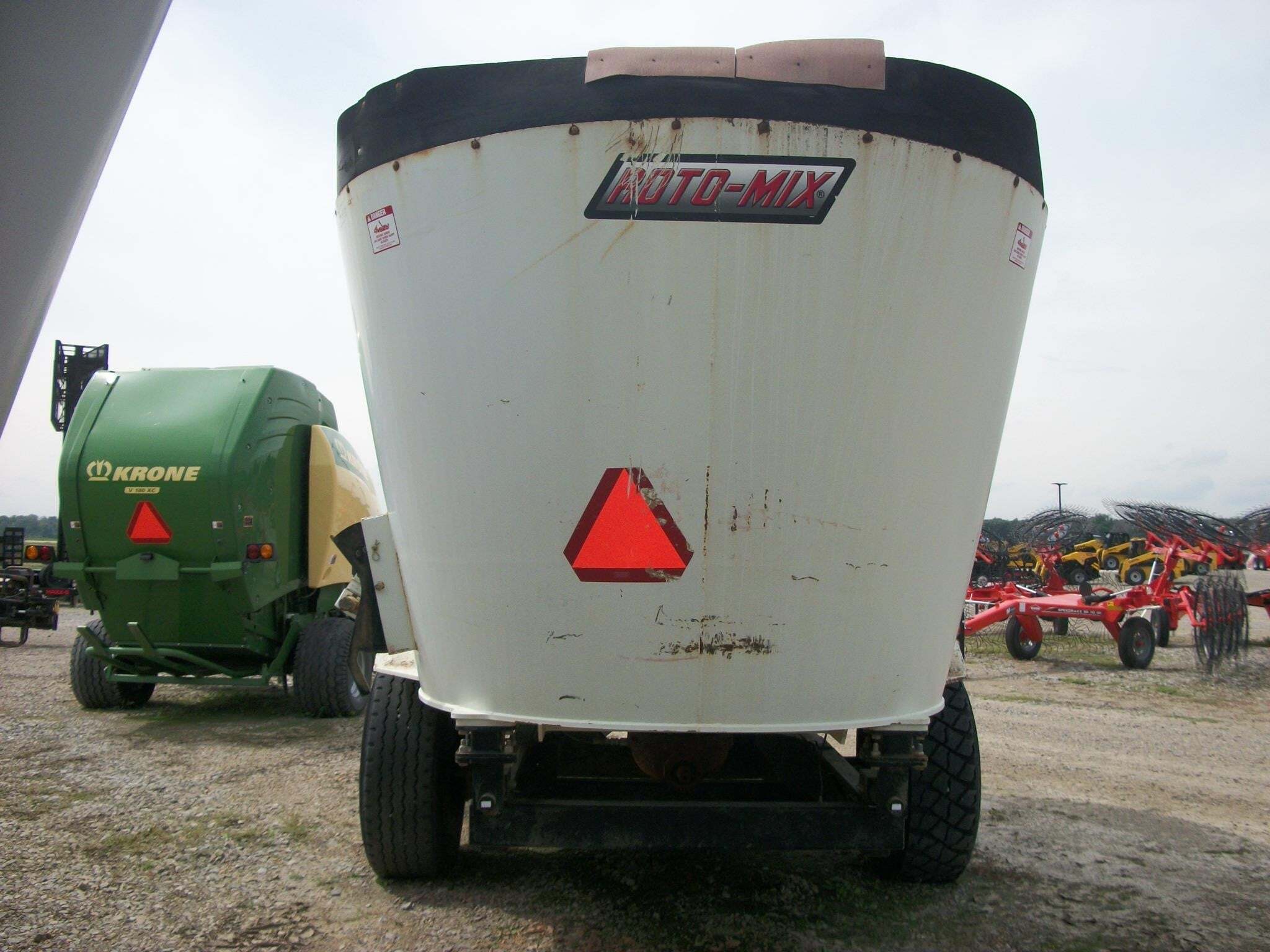  Roto Mix 625 Grinders and Mixer