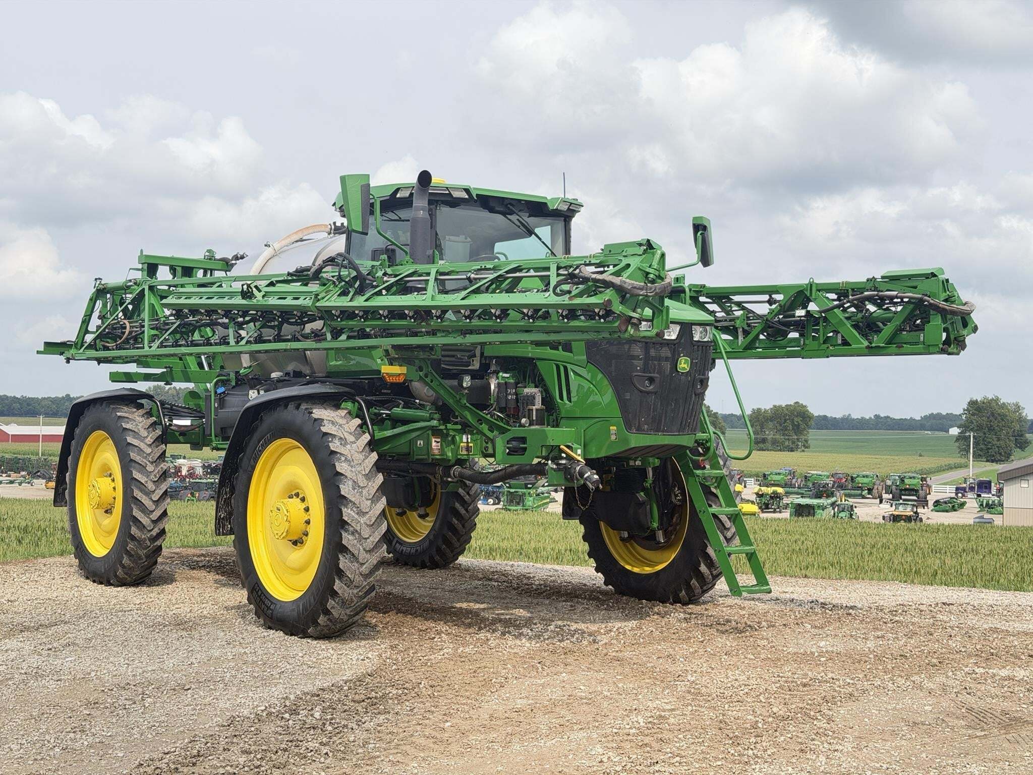 2023 John Deere 616R Self-Propelled Sprayer