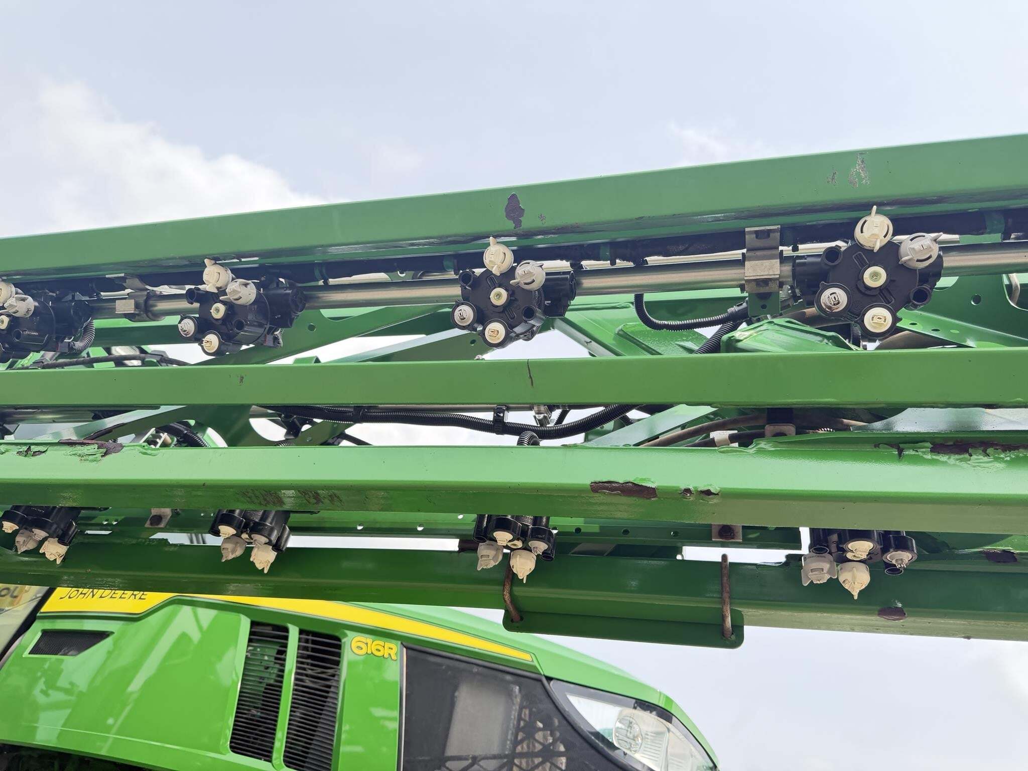 2023 John Deere 616R Self-Propelled Sprayer