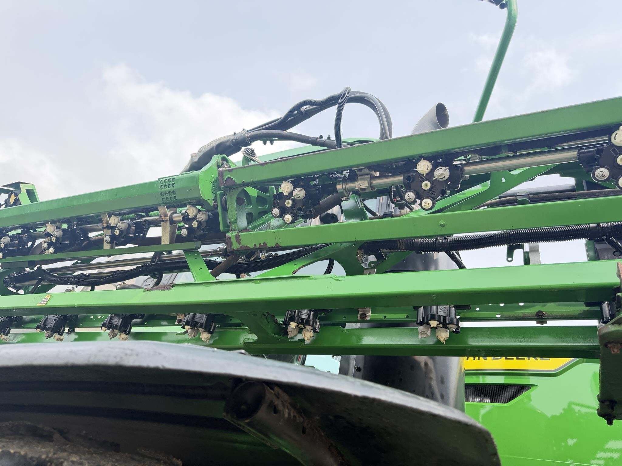 2023 John Deere 616R Self-Propelled Sprayer