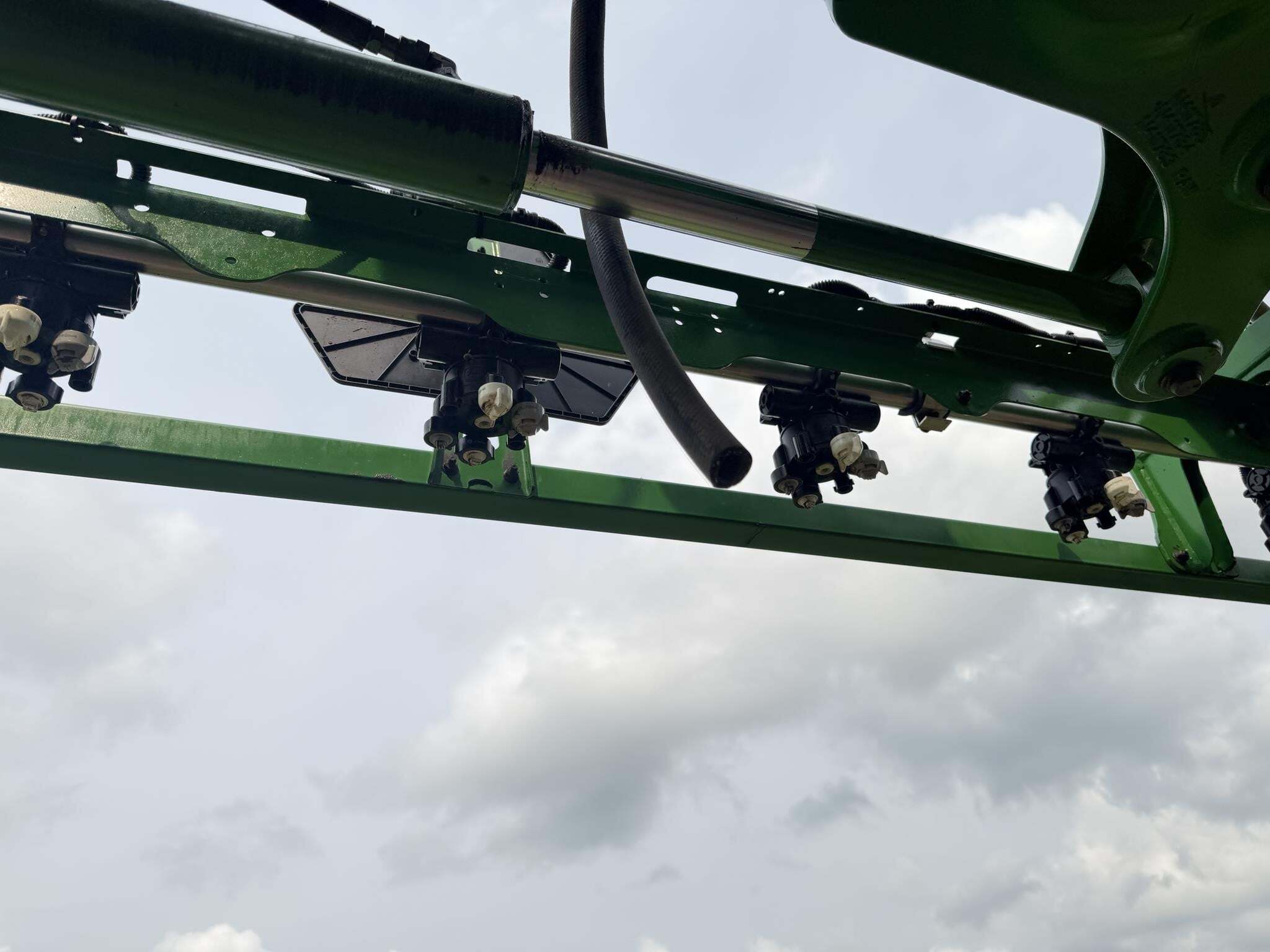 2023 John Deere 616R Self-Propelled Sprayer