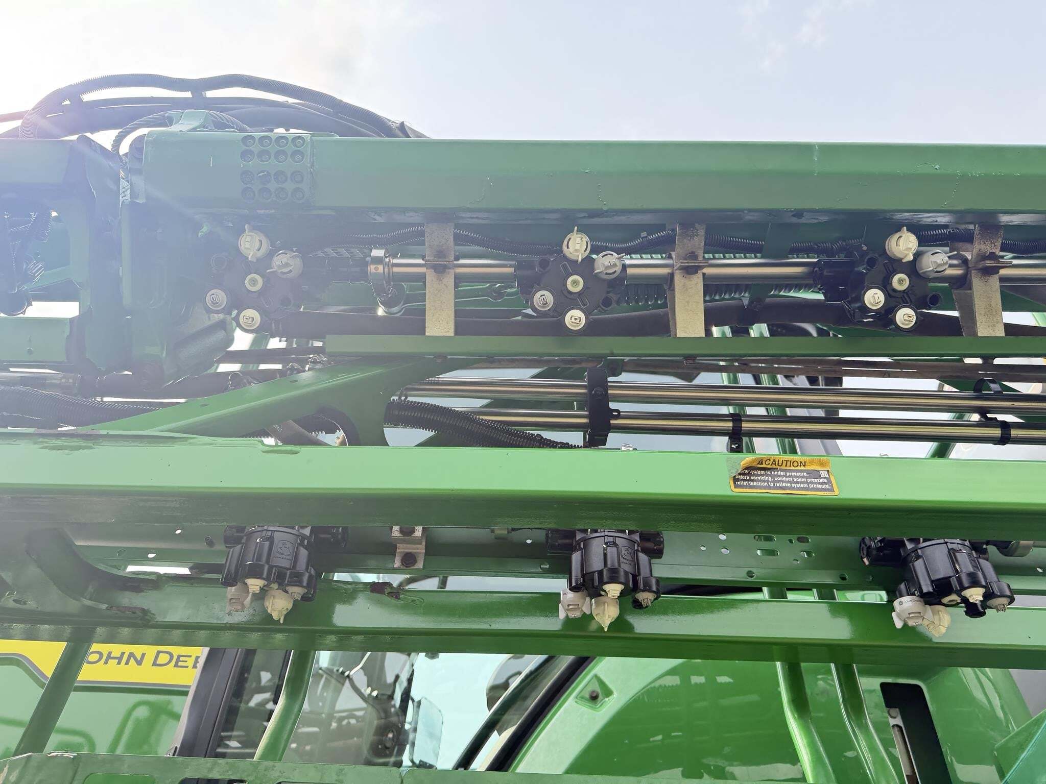 2023 John Deere 616R Self-Propelled Sprayer