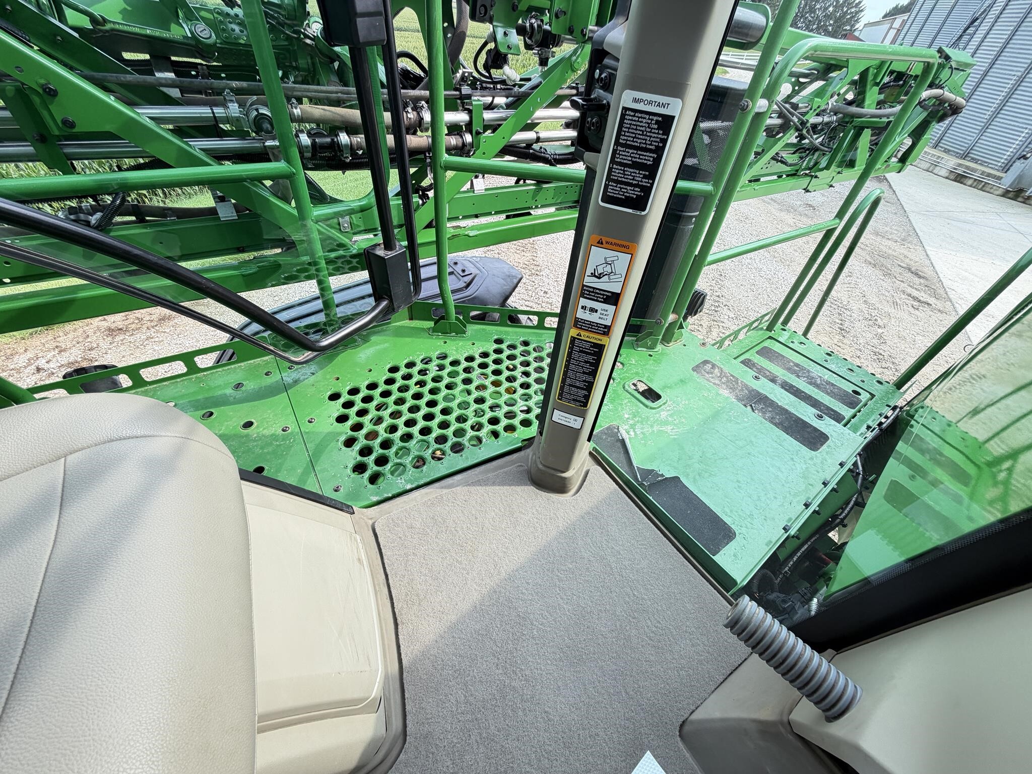 2023 John Deere 616R Self-Propelled Sprayer