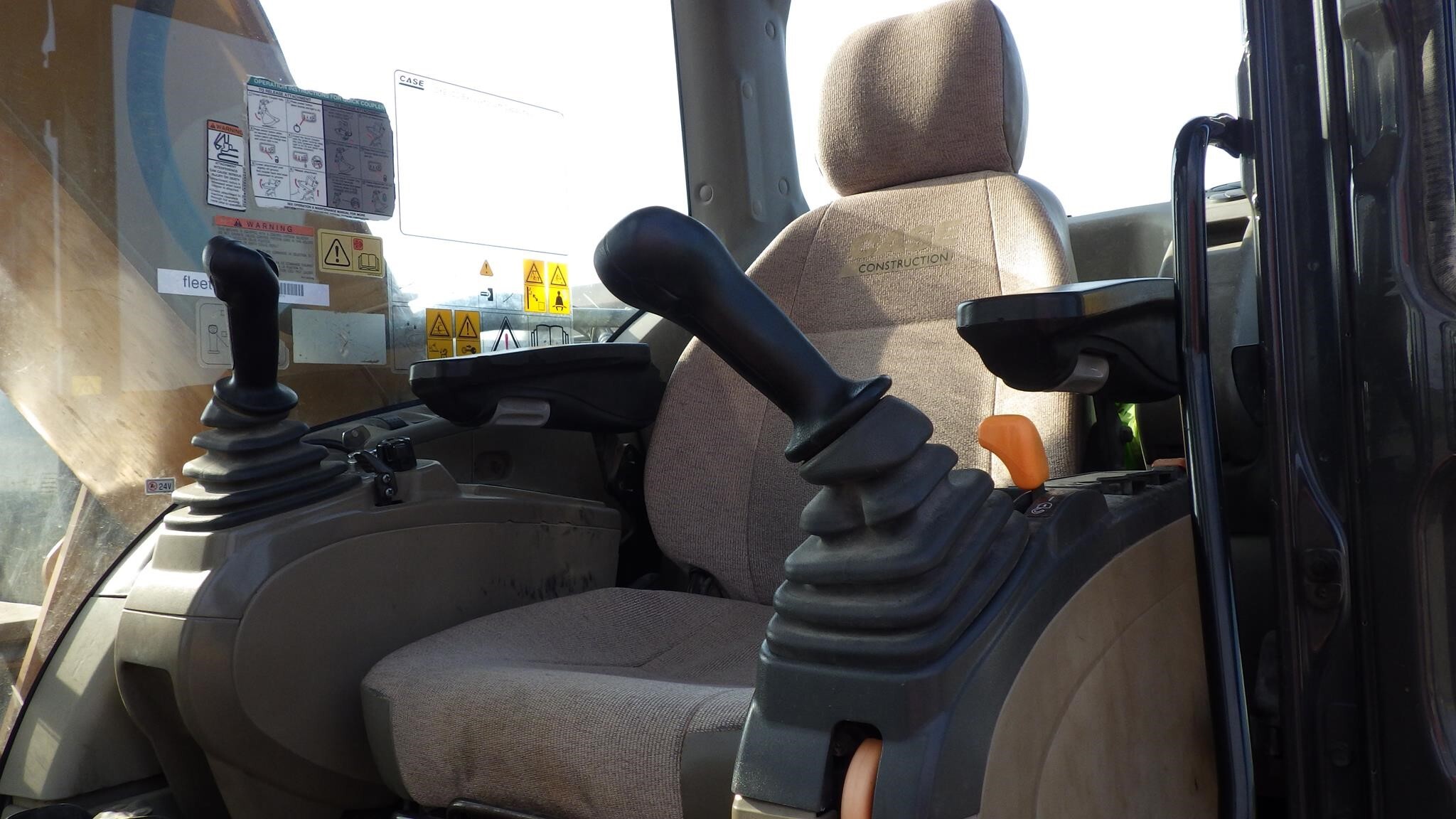2015 Case CX210C Backhoe