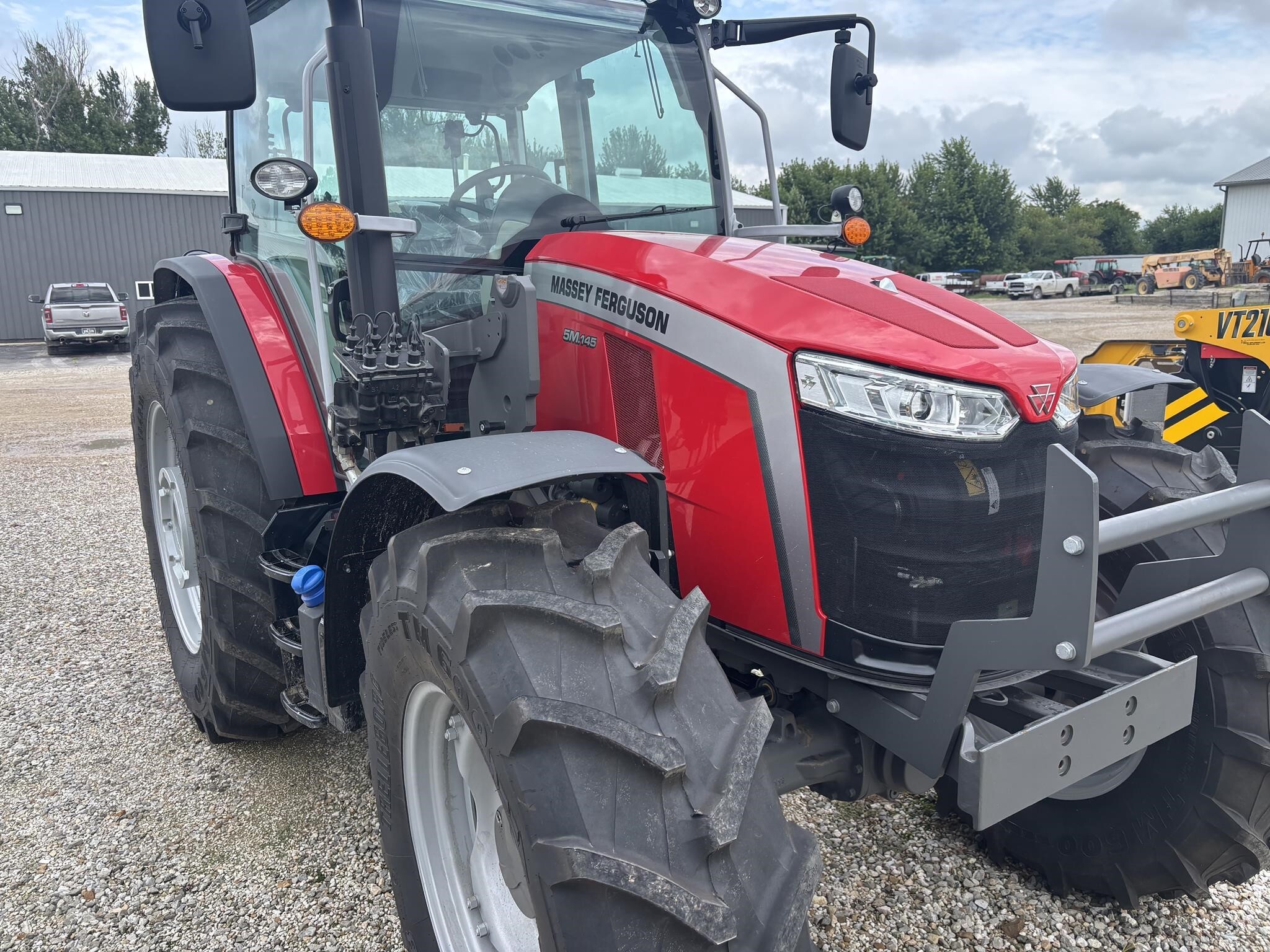 2026 Massey Ferguson 5M.145 Tractor