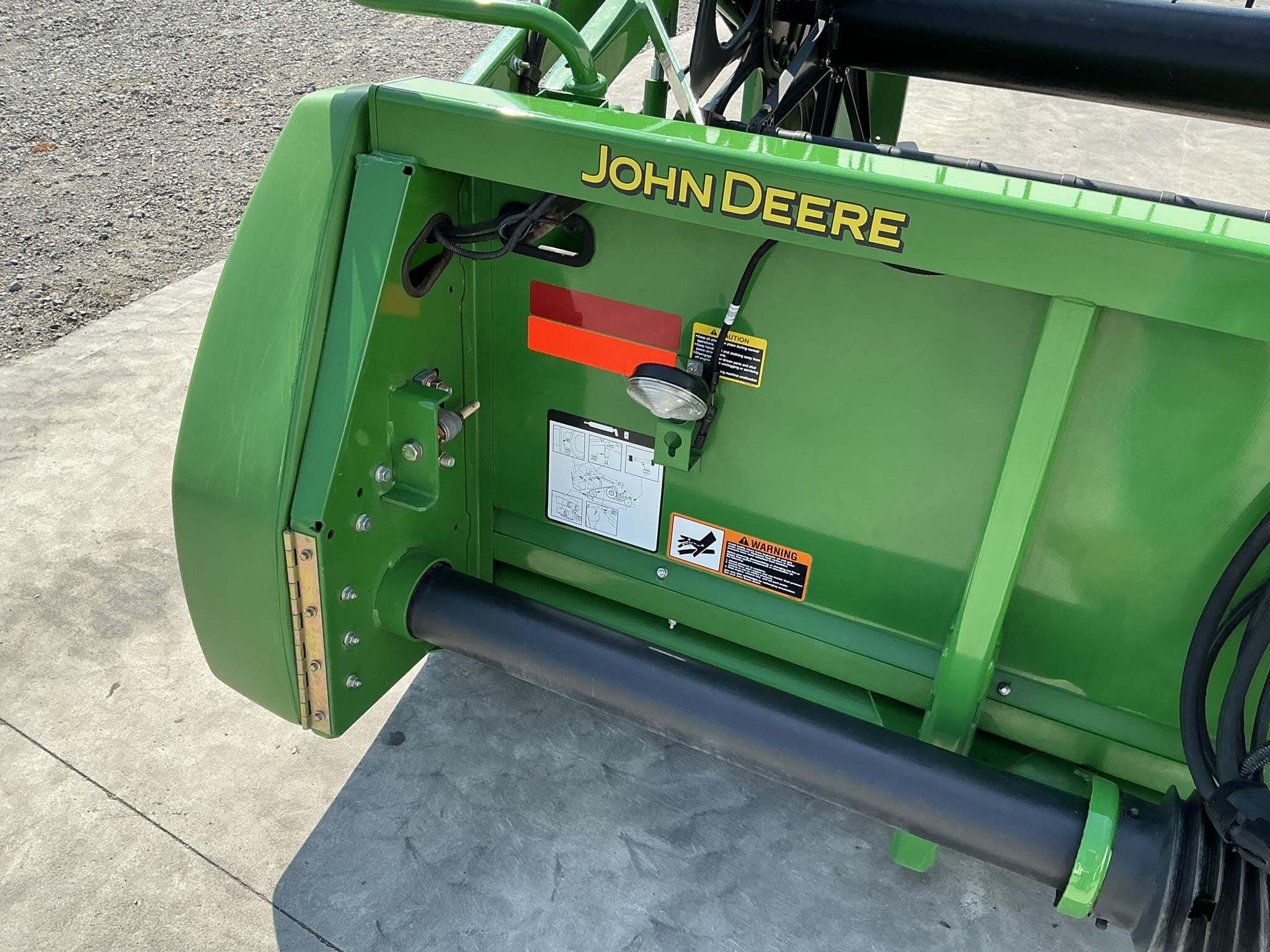 2011 John Deere 620F Platform