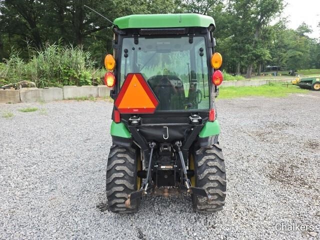 2017 John Deere 2025R Tractor