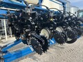 2011 Kinze 3660 Planter