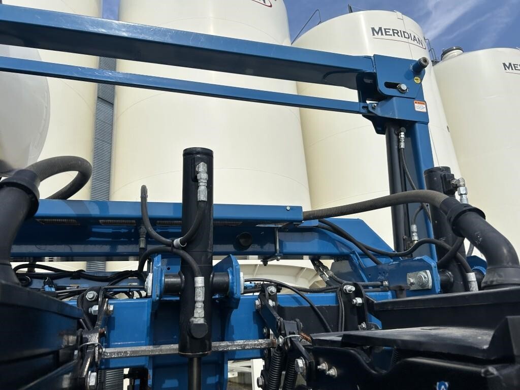 2011 Kinze 3660 Planter