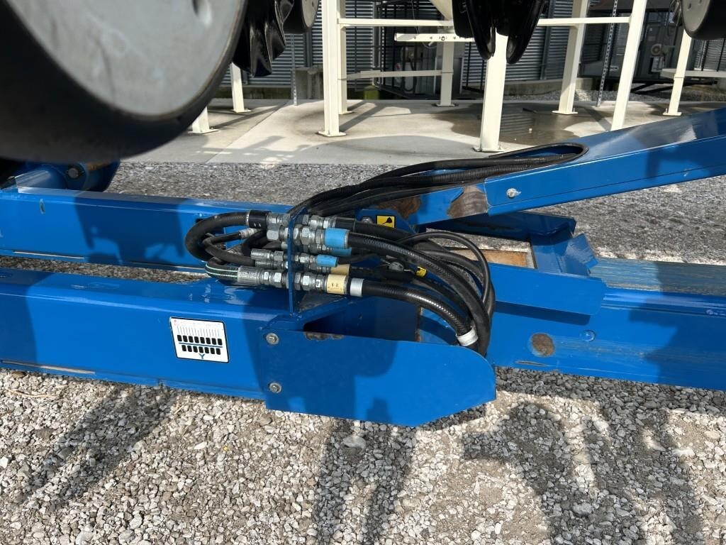 2011 Kinze 3660 Planter