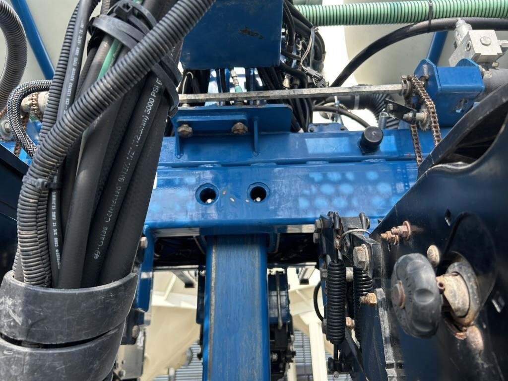 2011 Kinze 3660 Planter