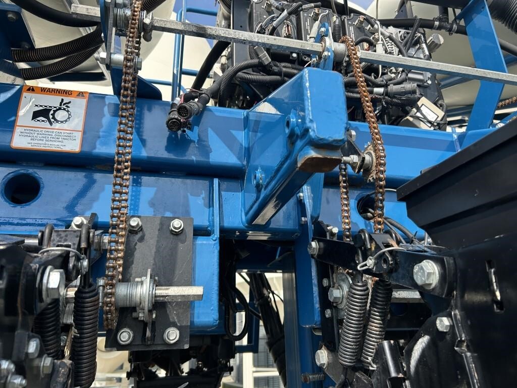 2011 Kinze 3660 Planter