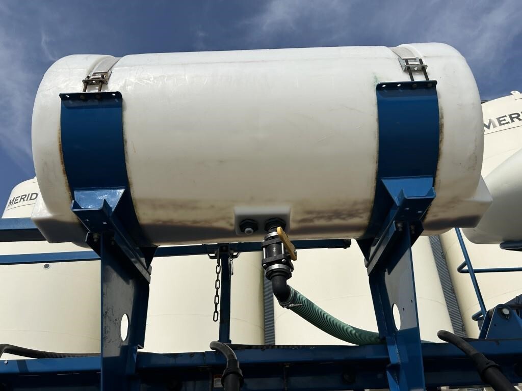 2011 Kinze 3660 Planter