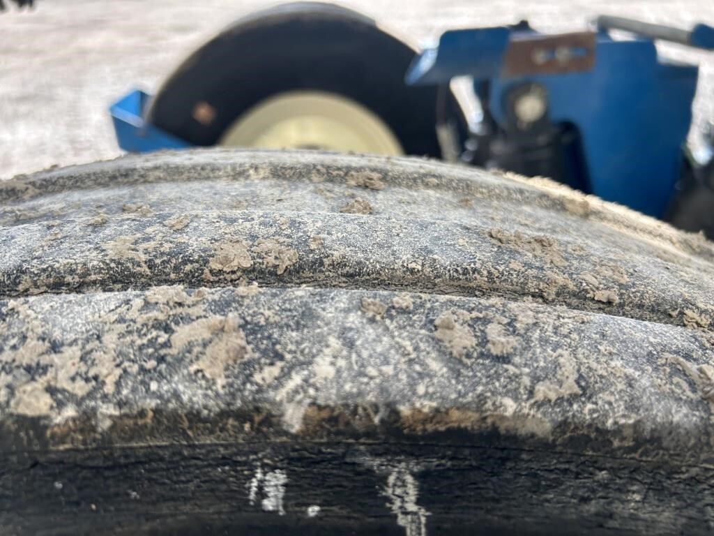 2011 Kinze 3660 Planter