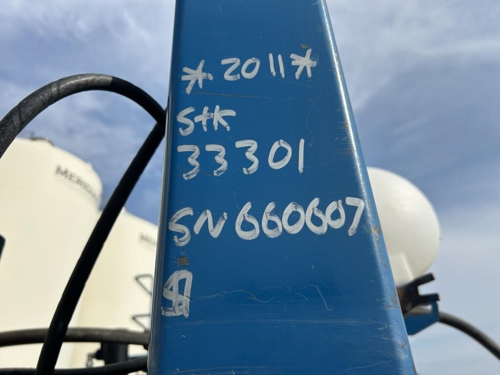 2011 Kinze 3660 Planter
