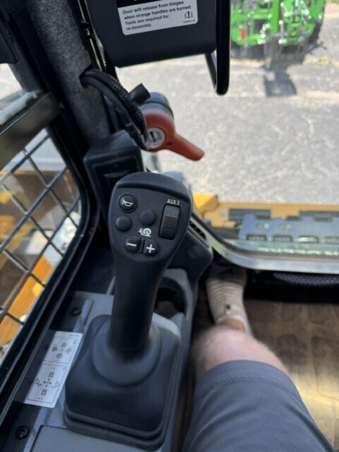 2024 John Deere 333 P Skid Steer