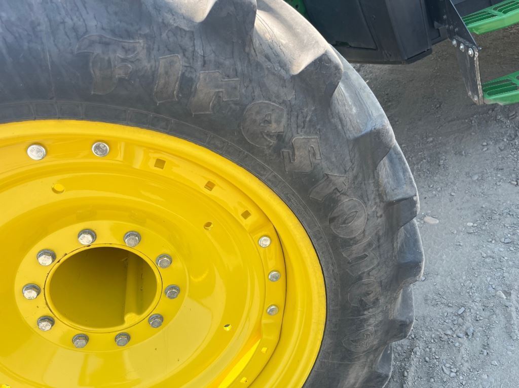 2025 John Deere 8R 370 Tractor