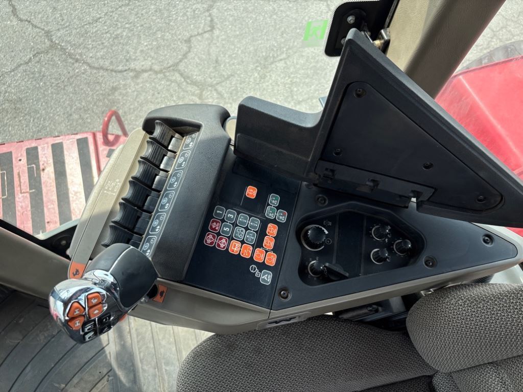 2019 Case 580 Backhoe