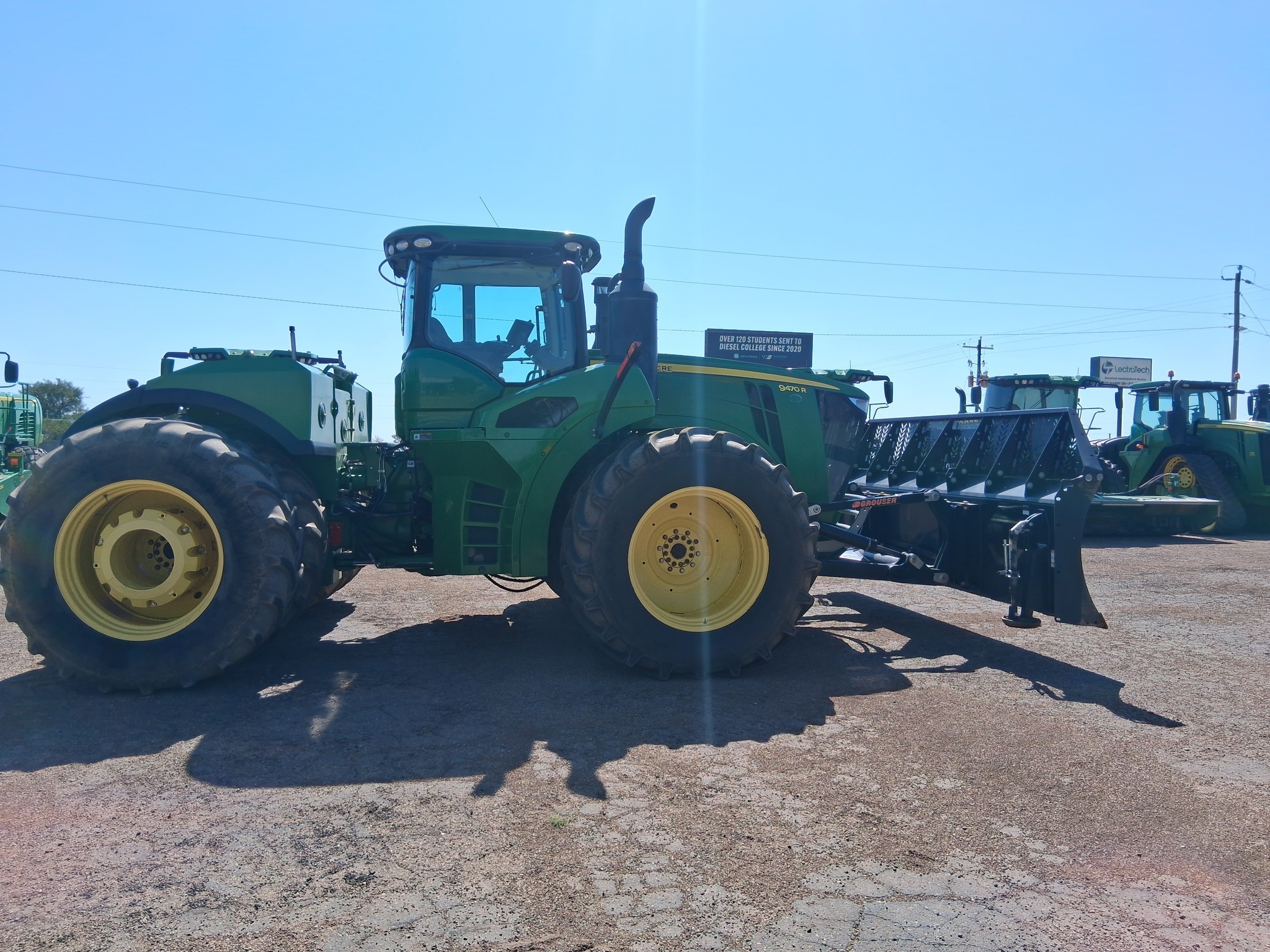 2015 John Deere 9470R Tractor