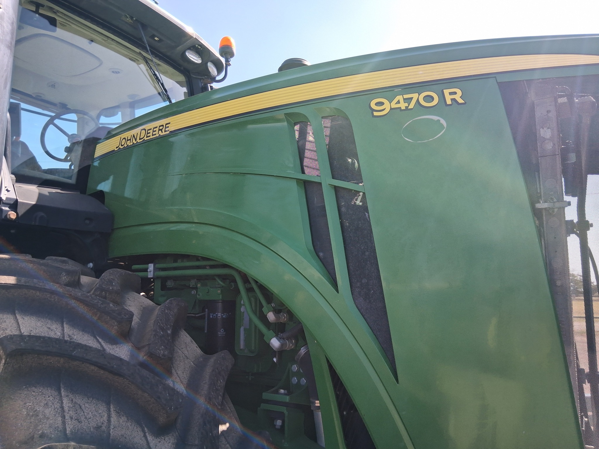 2015 John Deere 9470R Tractor