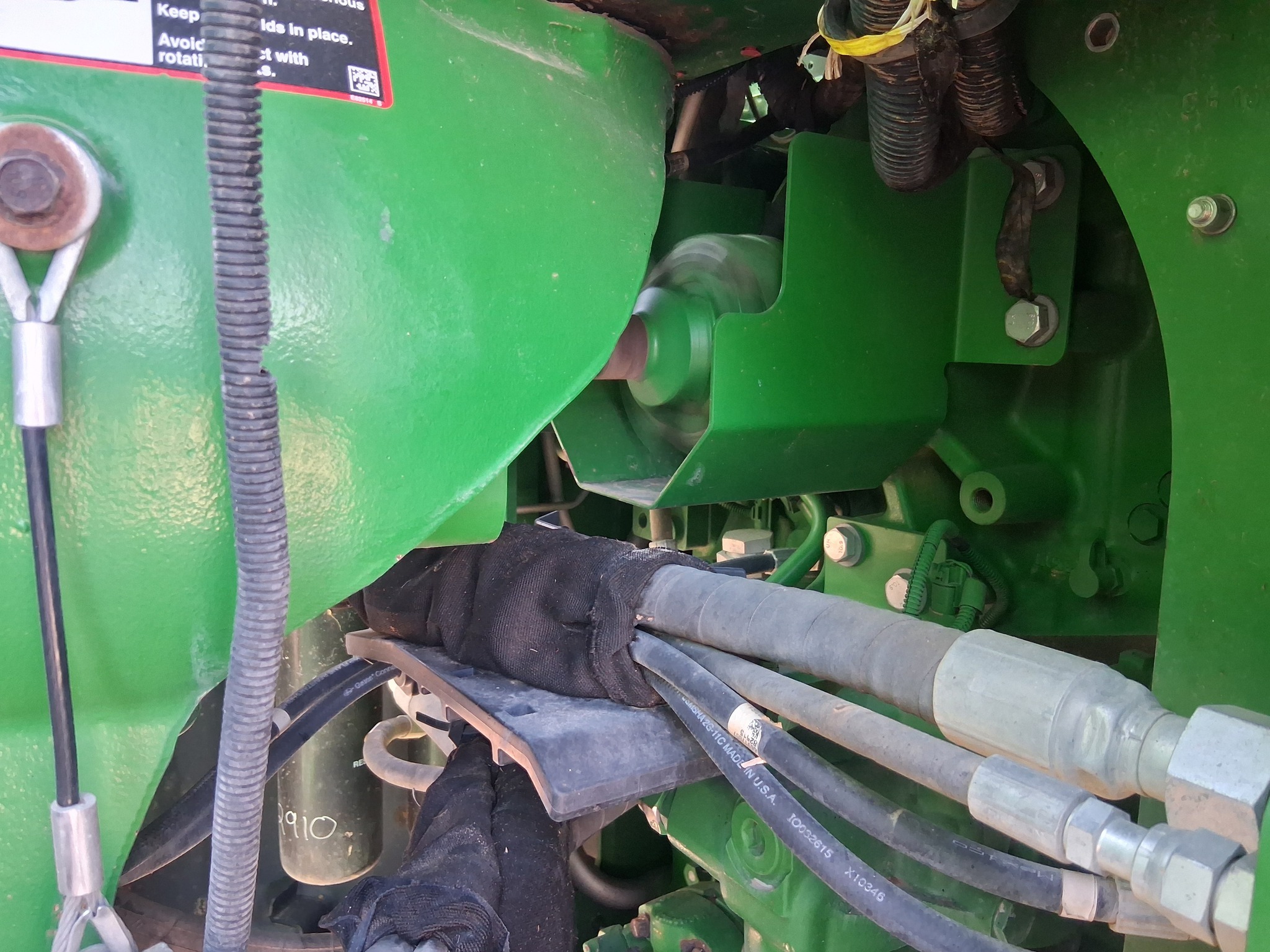 2015 John Deere 9470R Tractor