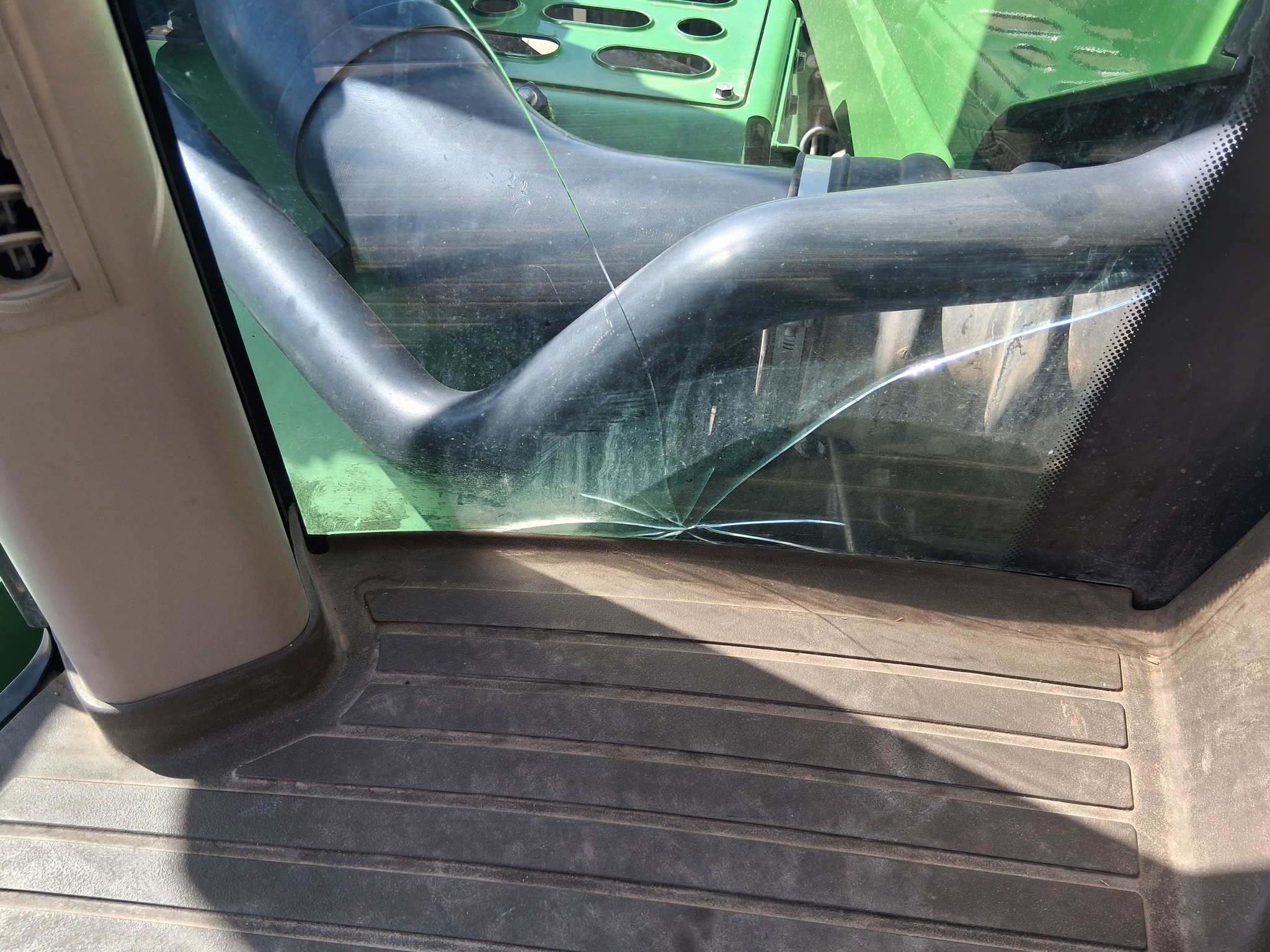 2015 John Deere 9470R Tractor