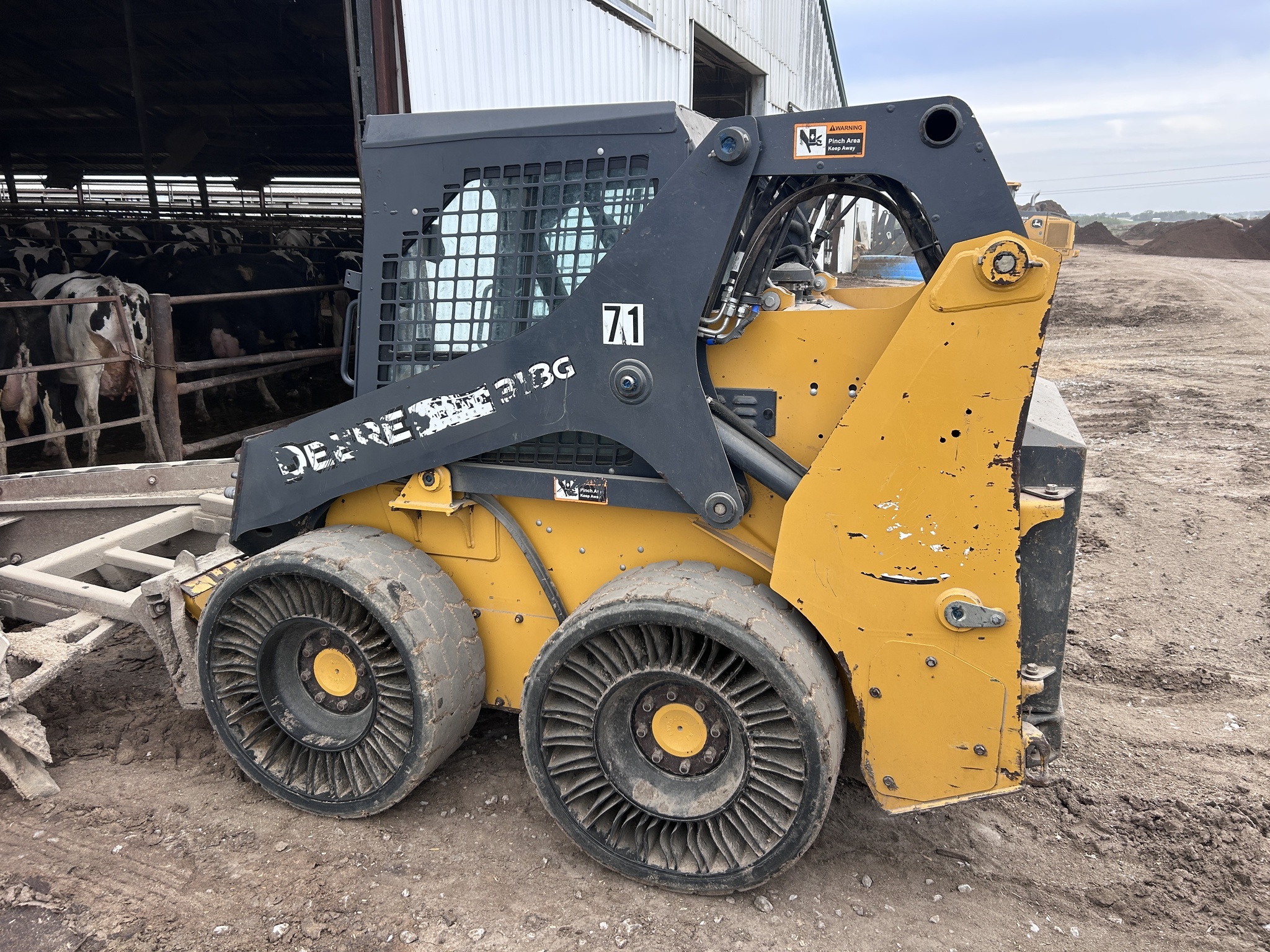 2024 Deere 318G Skid Steer