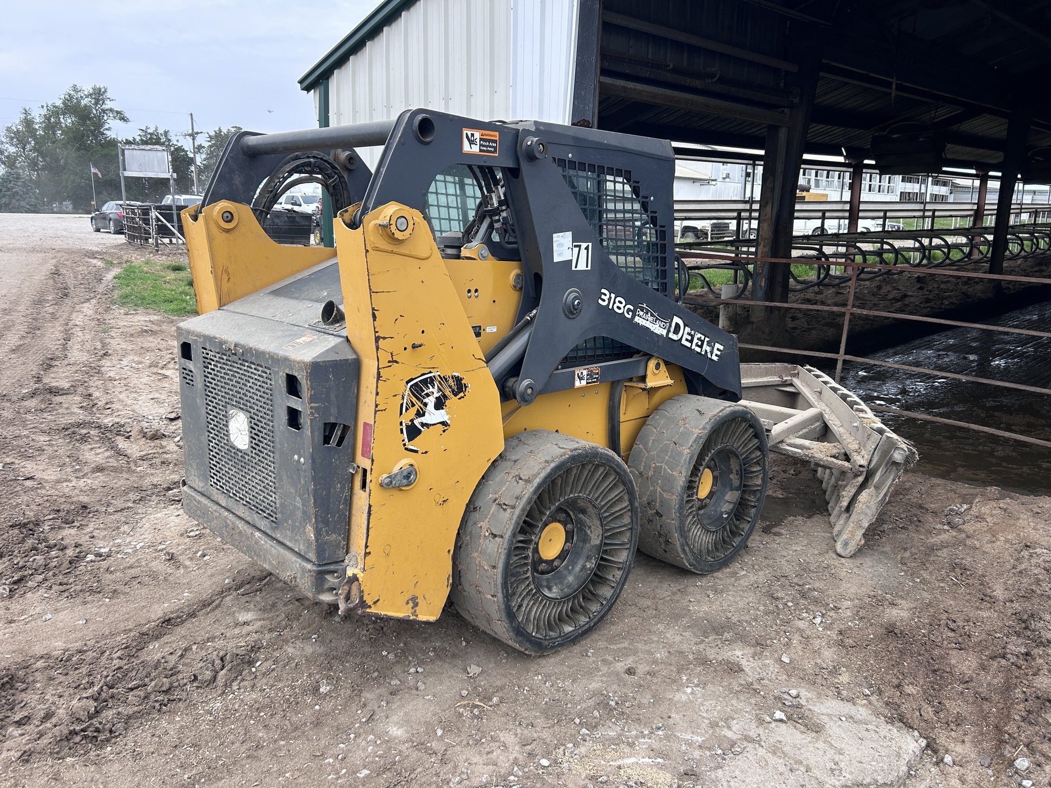2024 Deere 318G Skid Steer