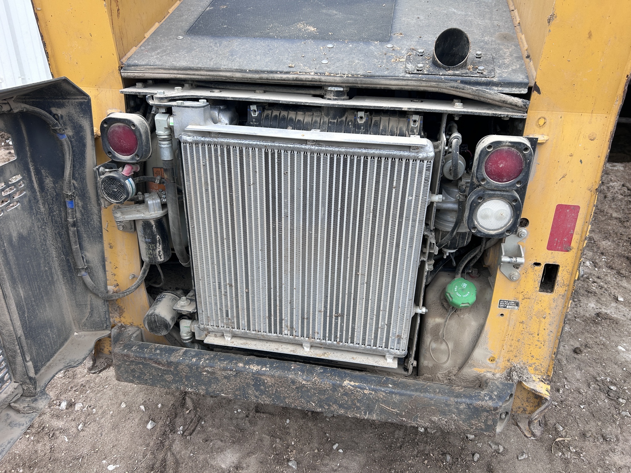 2024 Deere 318G Skid Steer