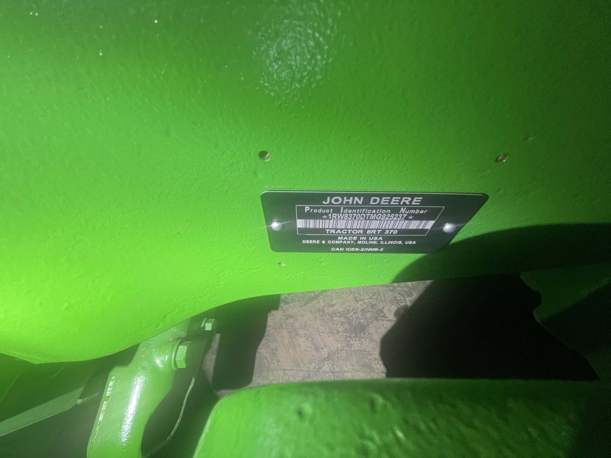 2021 John Deere 8RT 370 Tractor