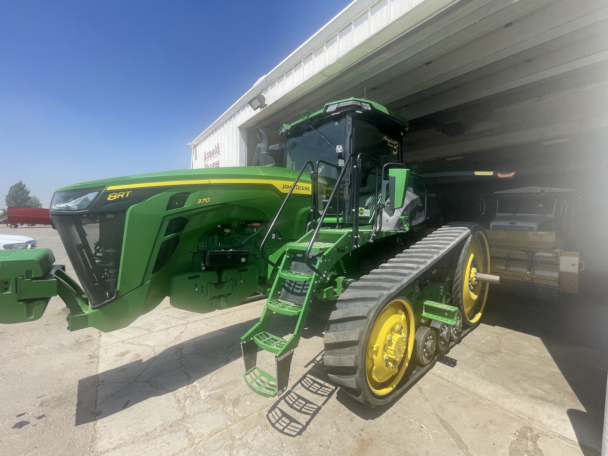 2021 John Deere 8RT 370 Tractor