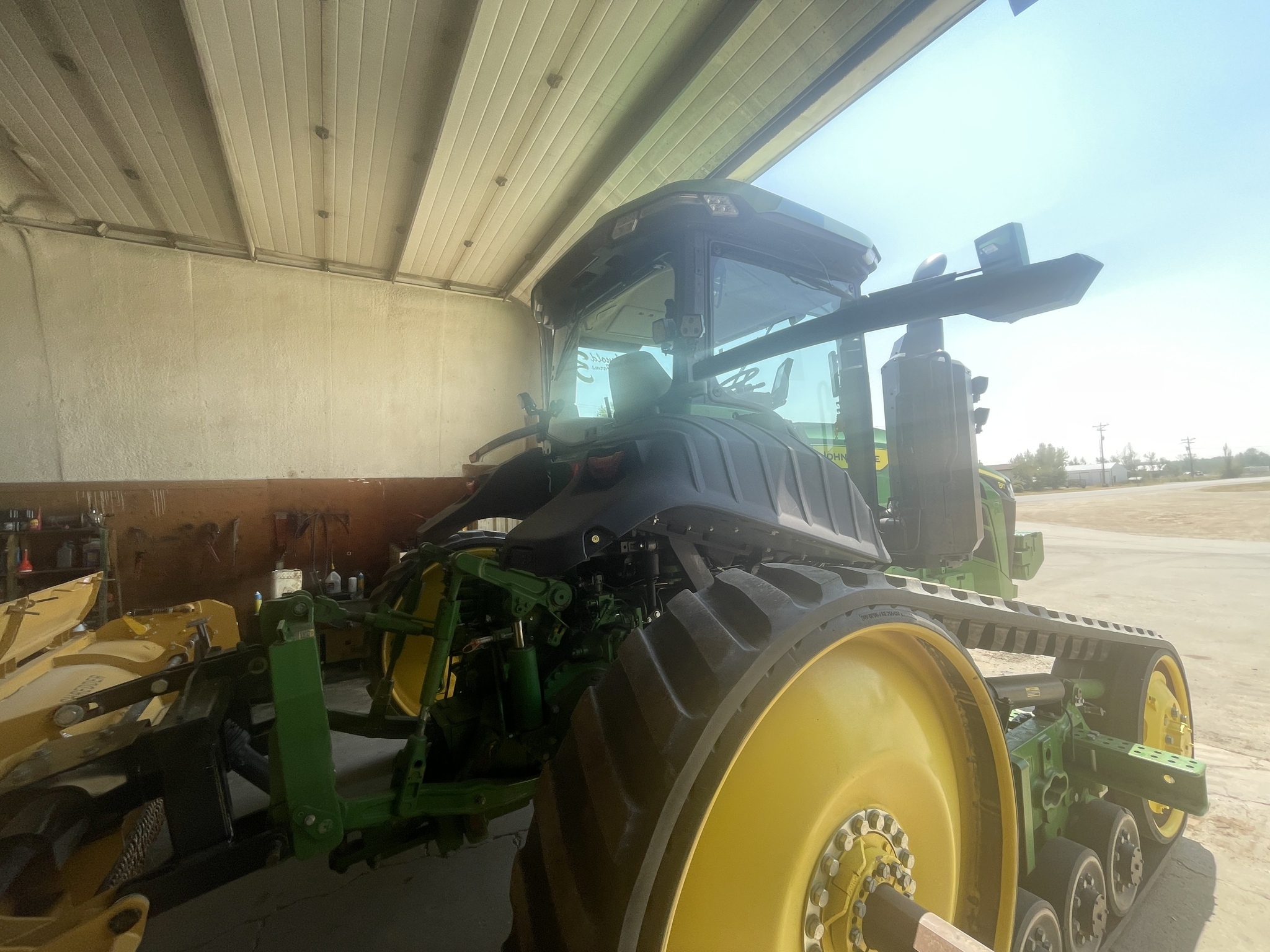 2021 John Deere 8RT 370 Tractor