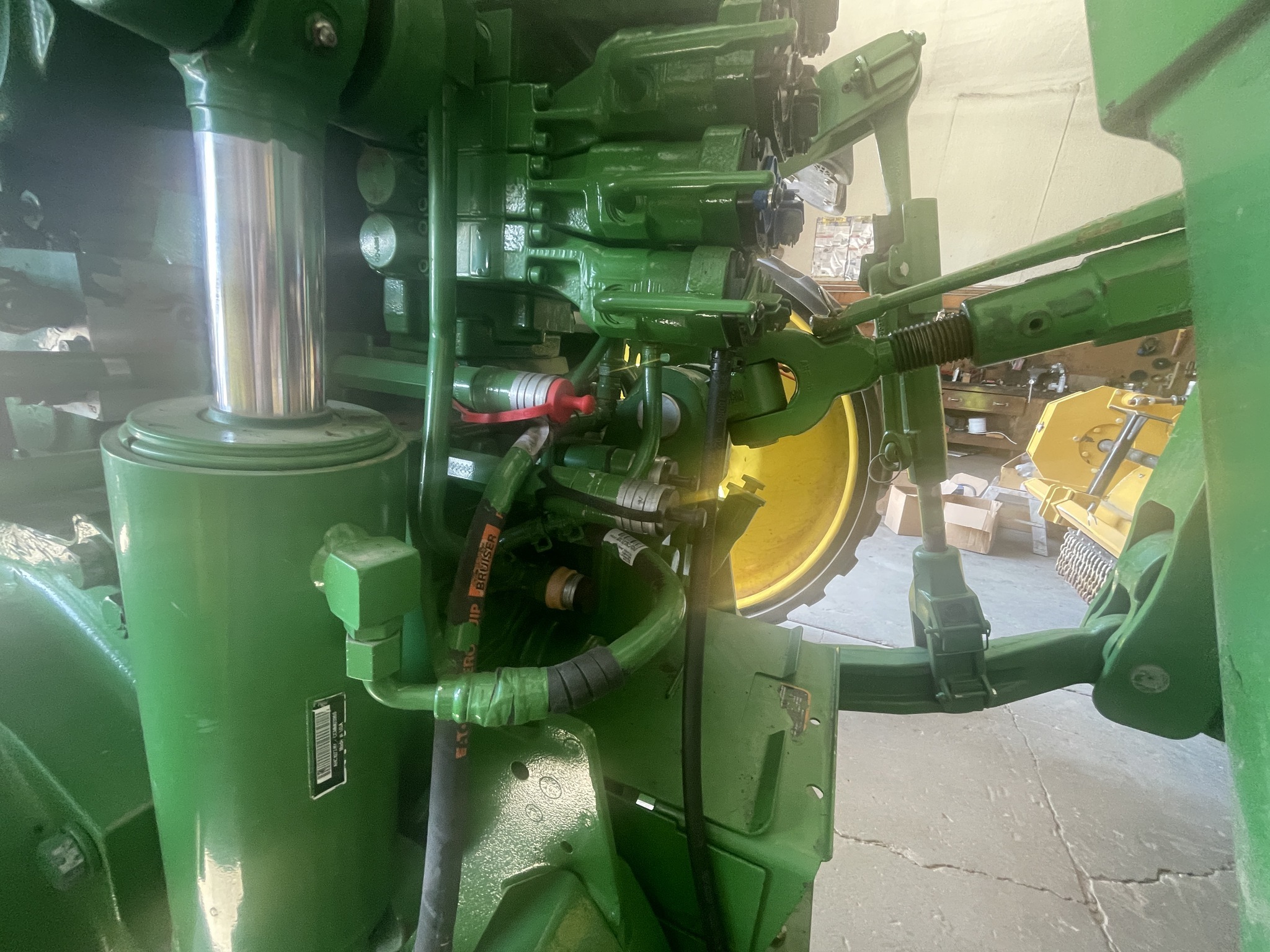 2021 John Deere 8RT 370 Tractor
