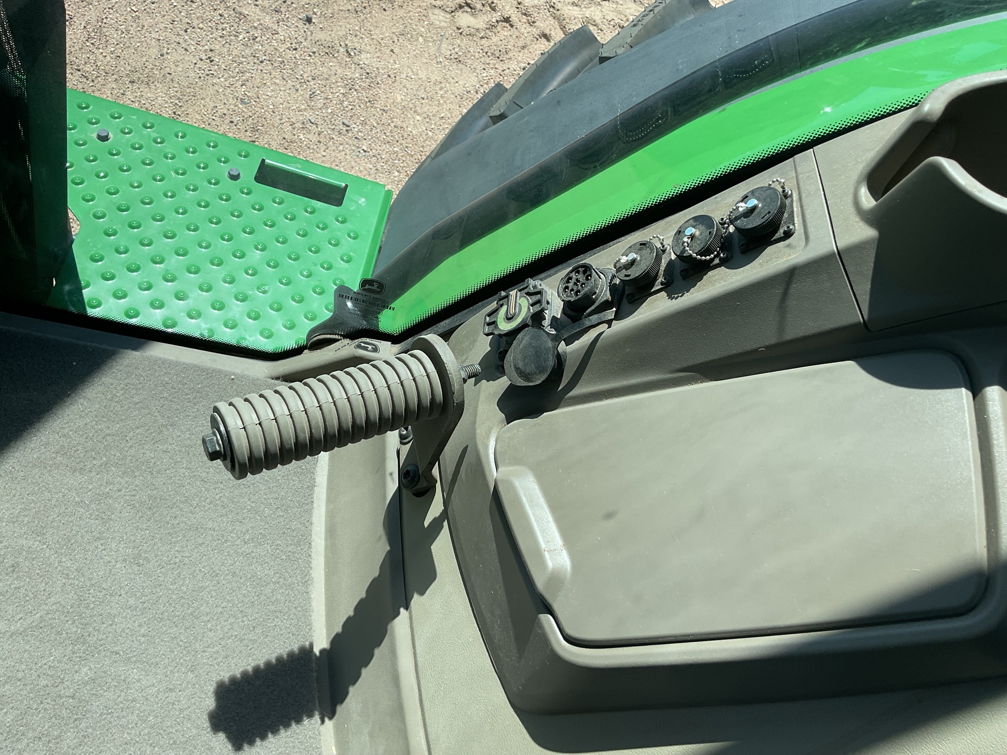 2024 John Deere 8R 280 Tractor