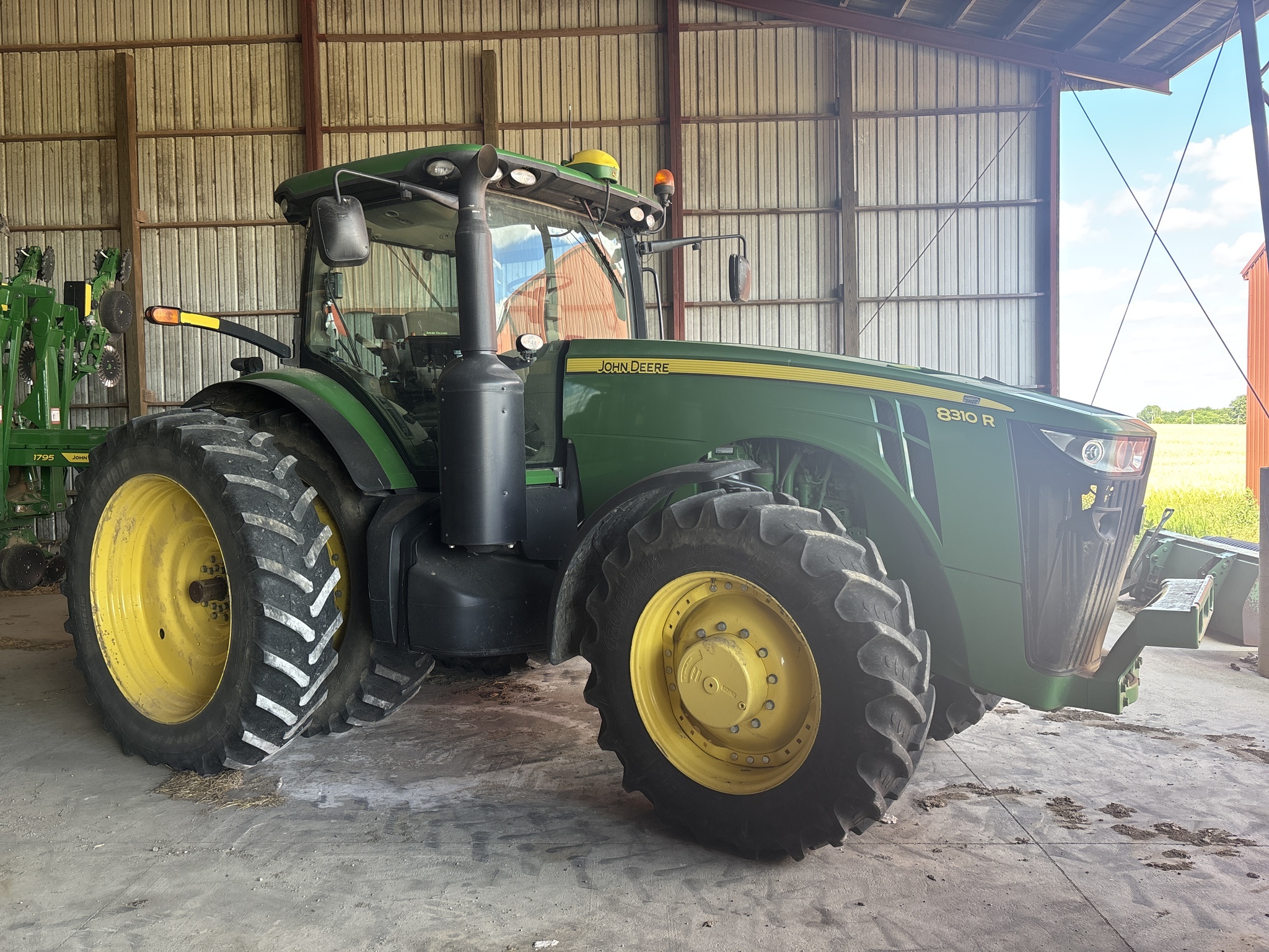 2014 John Deere 8310R Tractor
