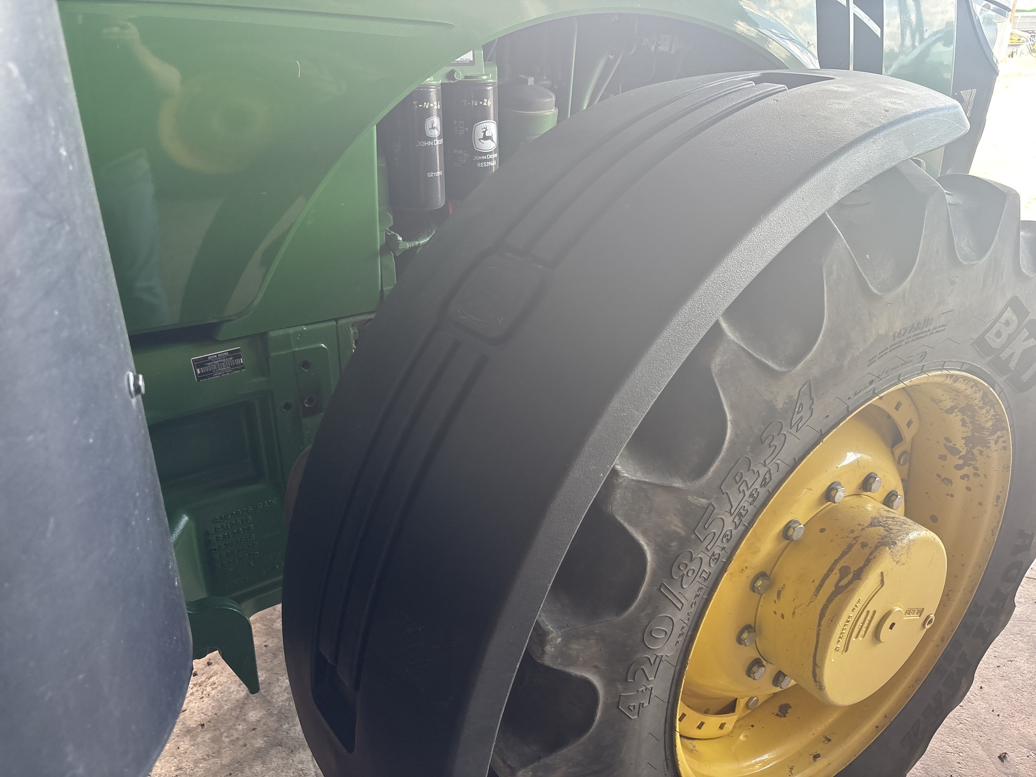 2014 John Deere 8310R Tractor