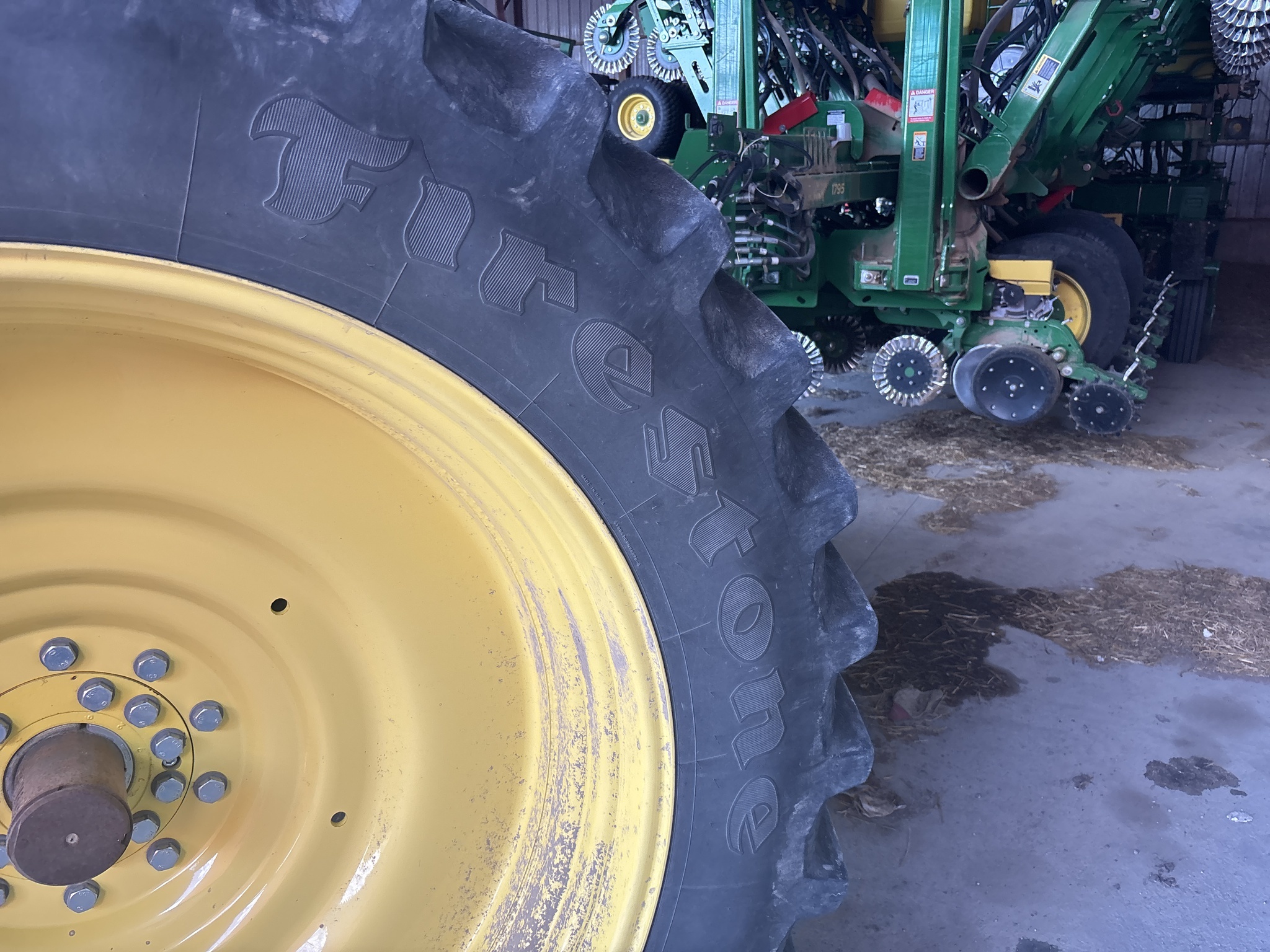 2014 John Deere 8310R Tractor