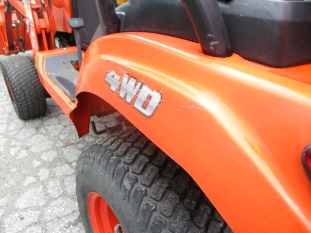  Kubota BX1880 Tractor