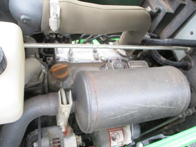 2018 John Deere 1025R Tractor