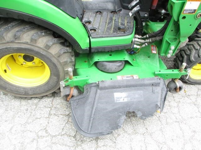 2018 John Deere 1025R Tractor