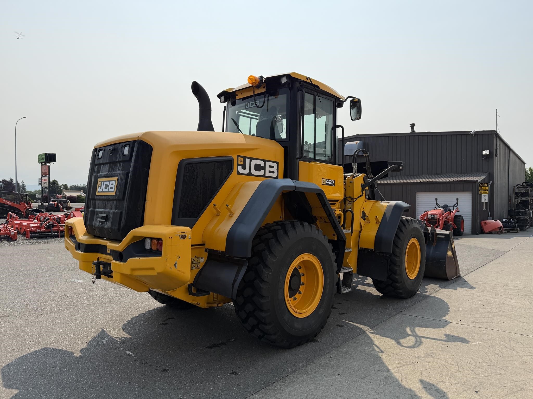 2018 JCB 427 AGRI Wheel Loader