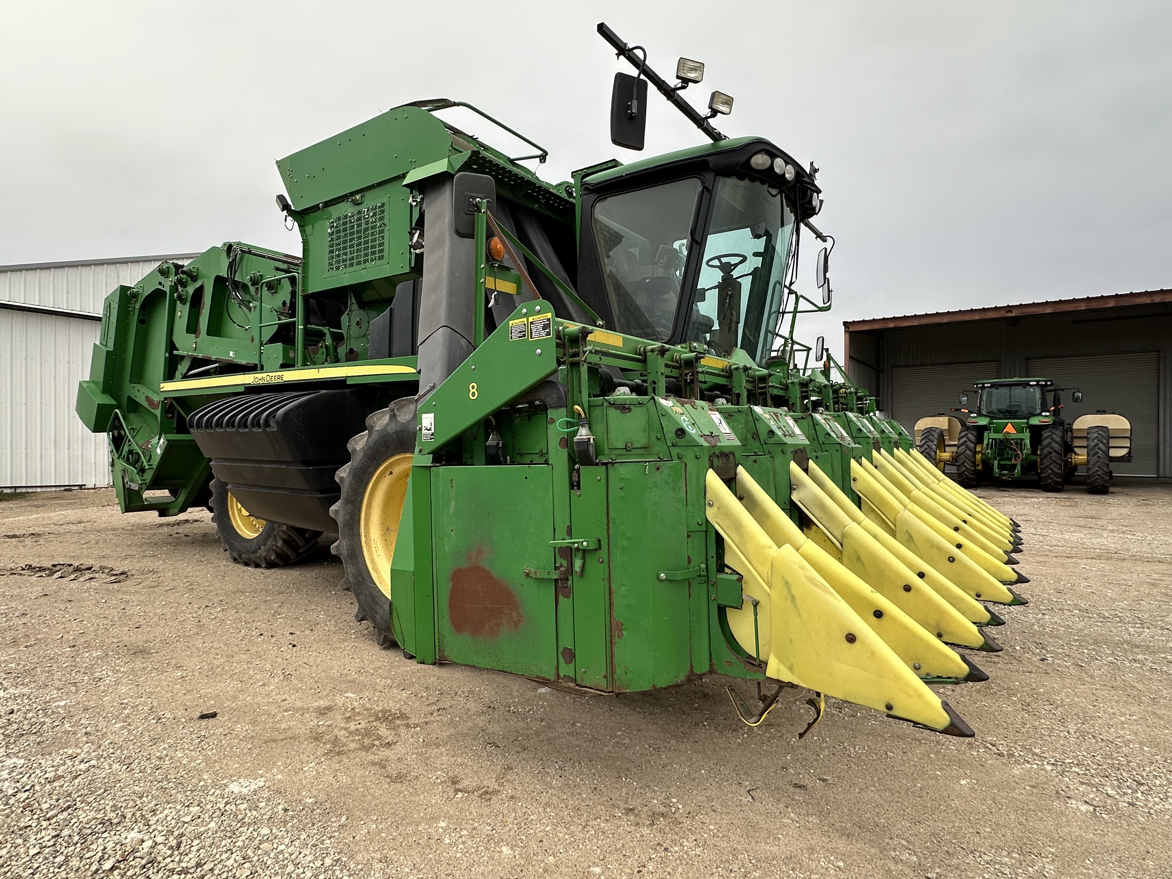 2011 John Deere 7760 Cotton Equipment