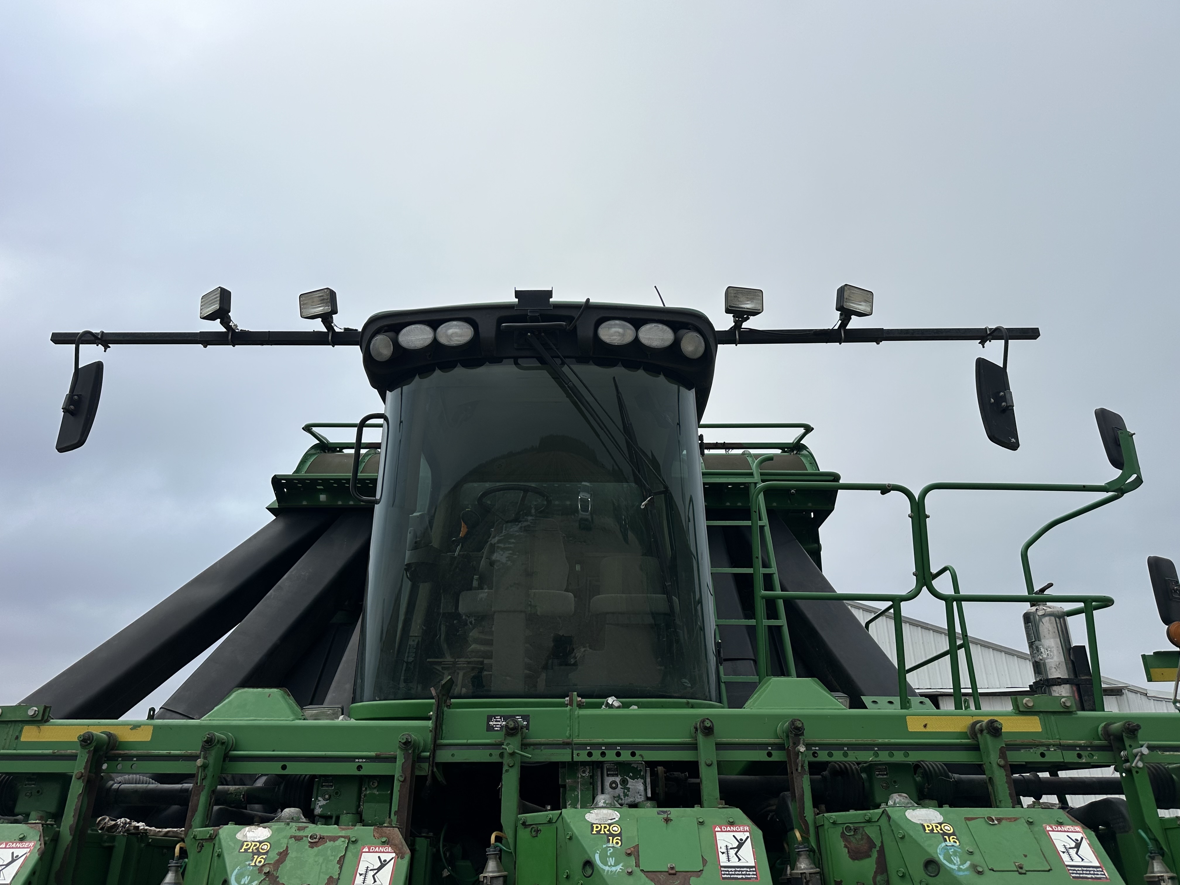 2011 John Deere 7760 Cotton Equipment