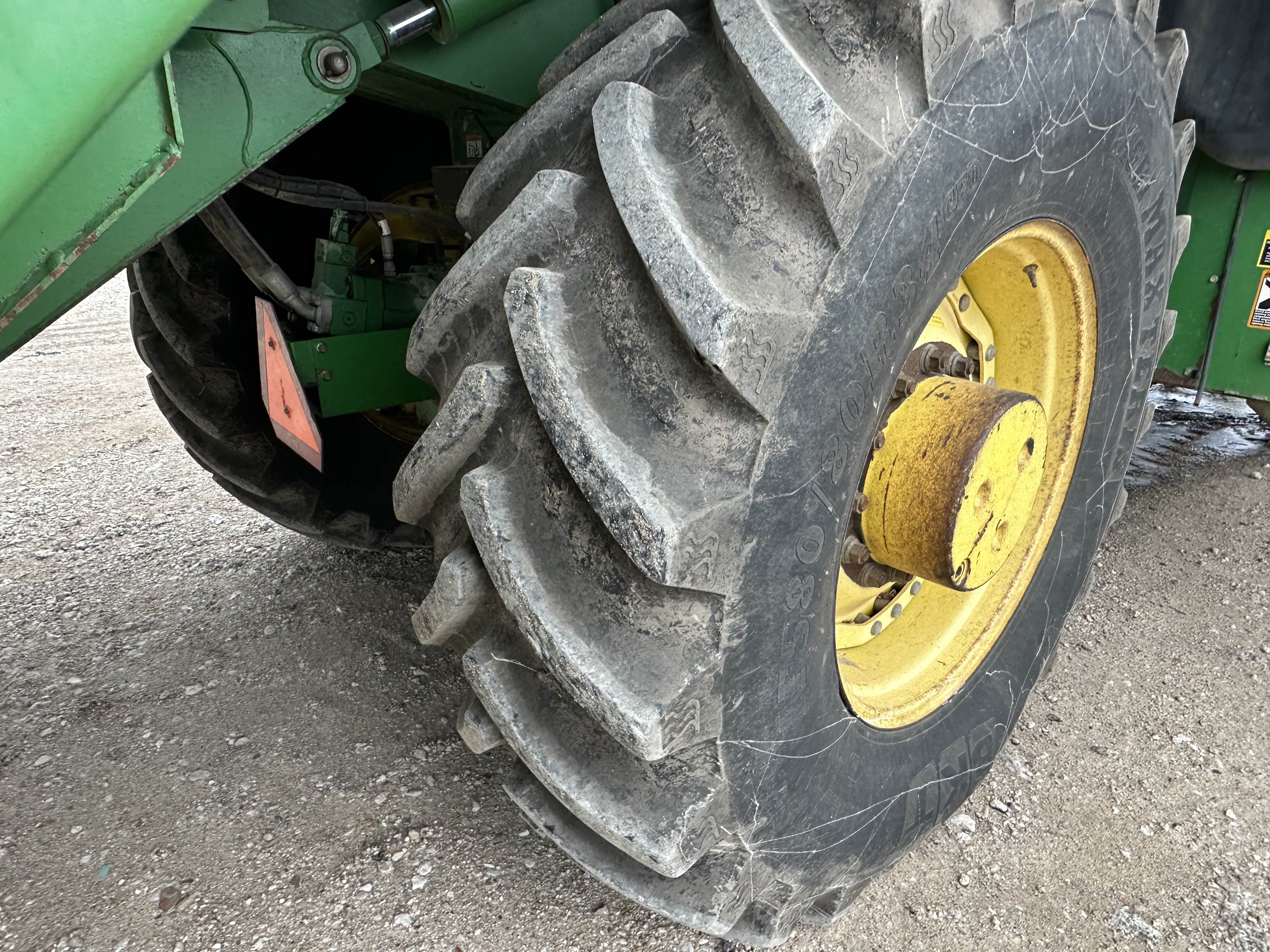 2011 John Deere 7760 Cotton Equipment