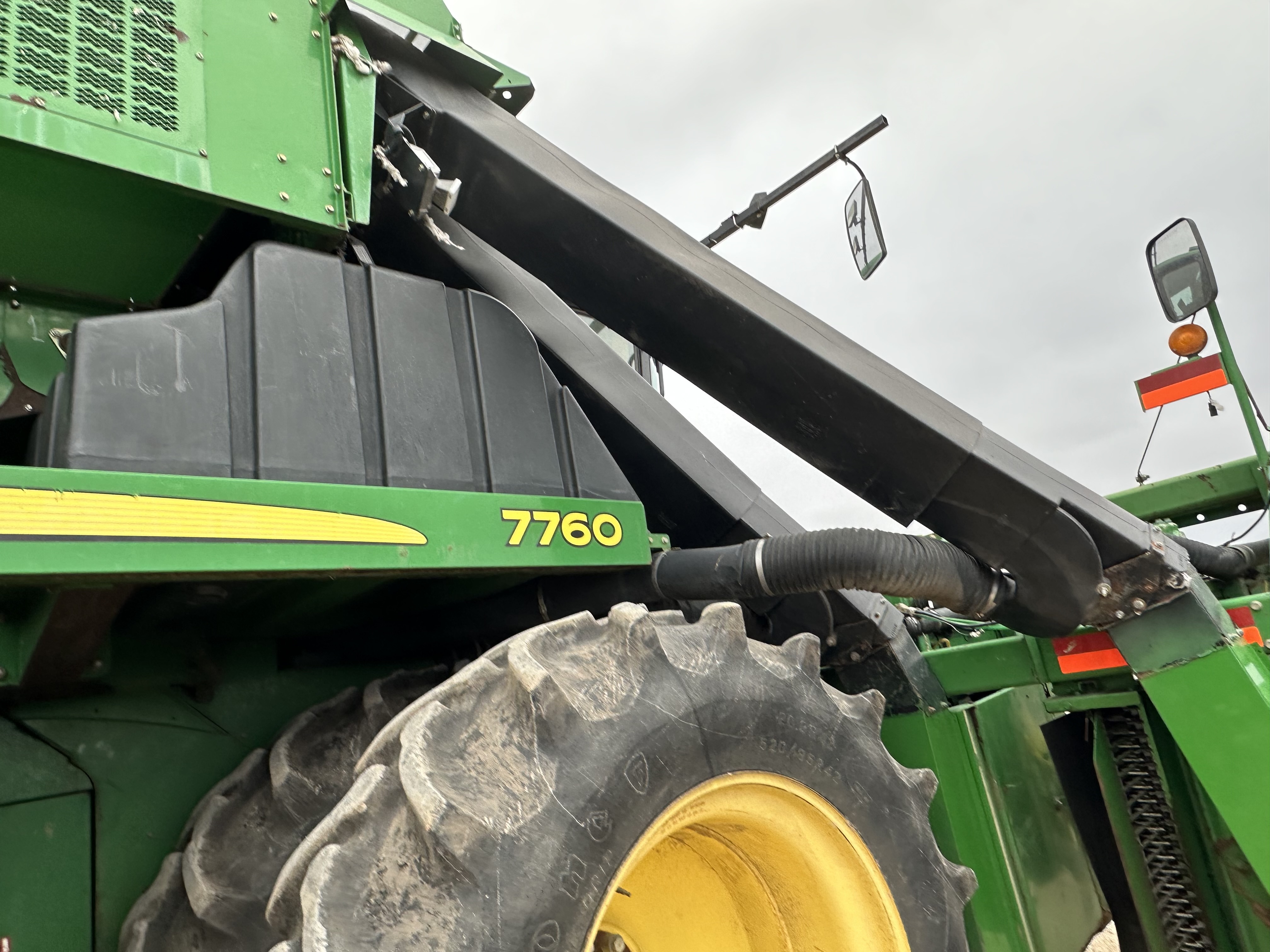 2011 John Deere 7760 Cotton Equipment