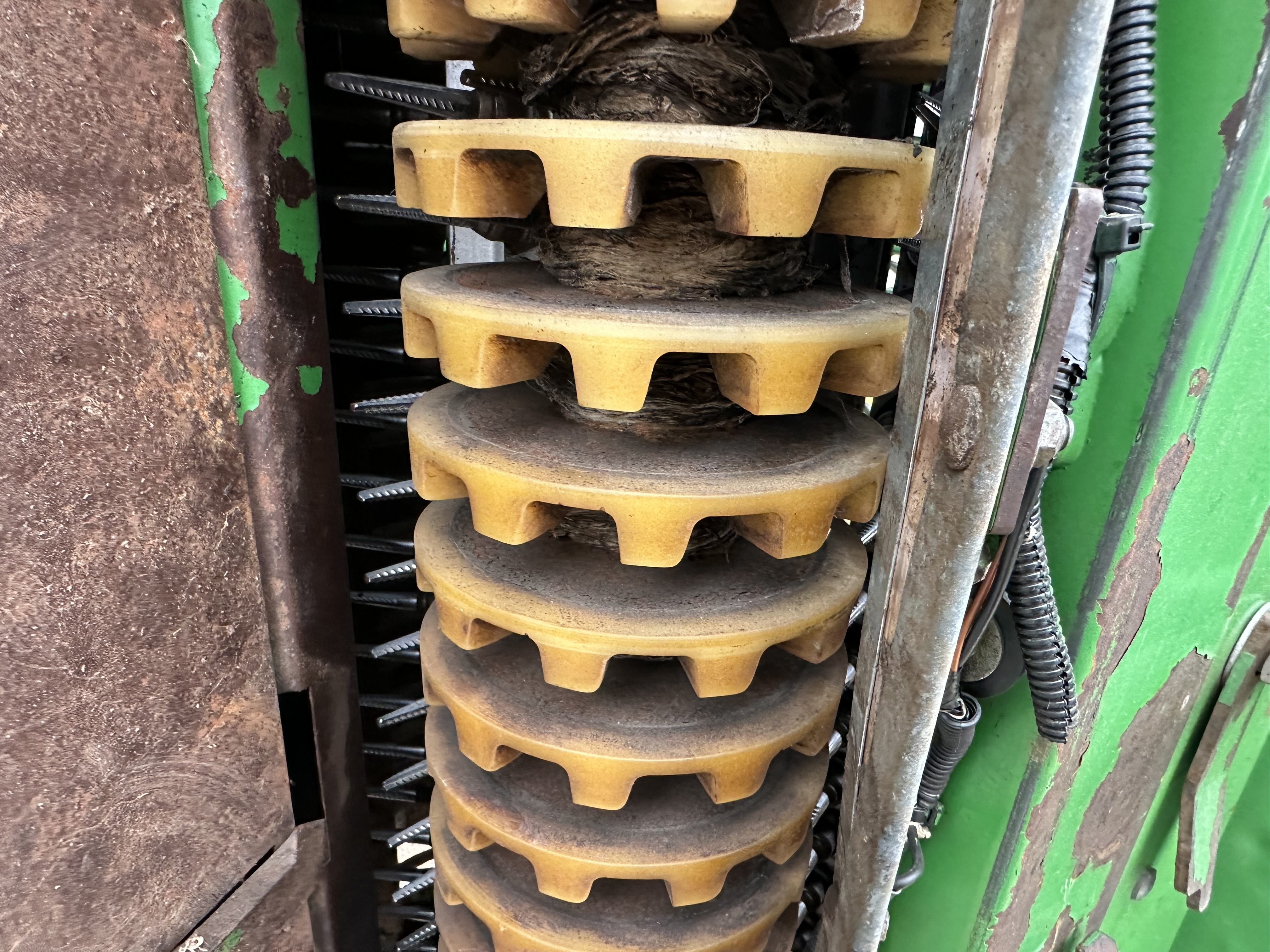 2011 John Deere 7760 Cotton Equipment
