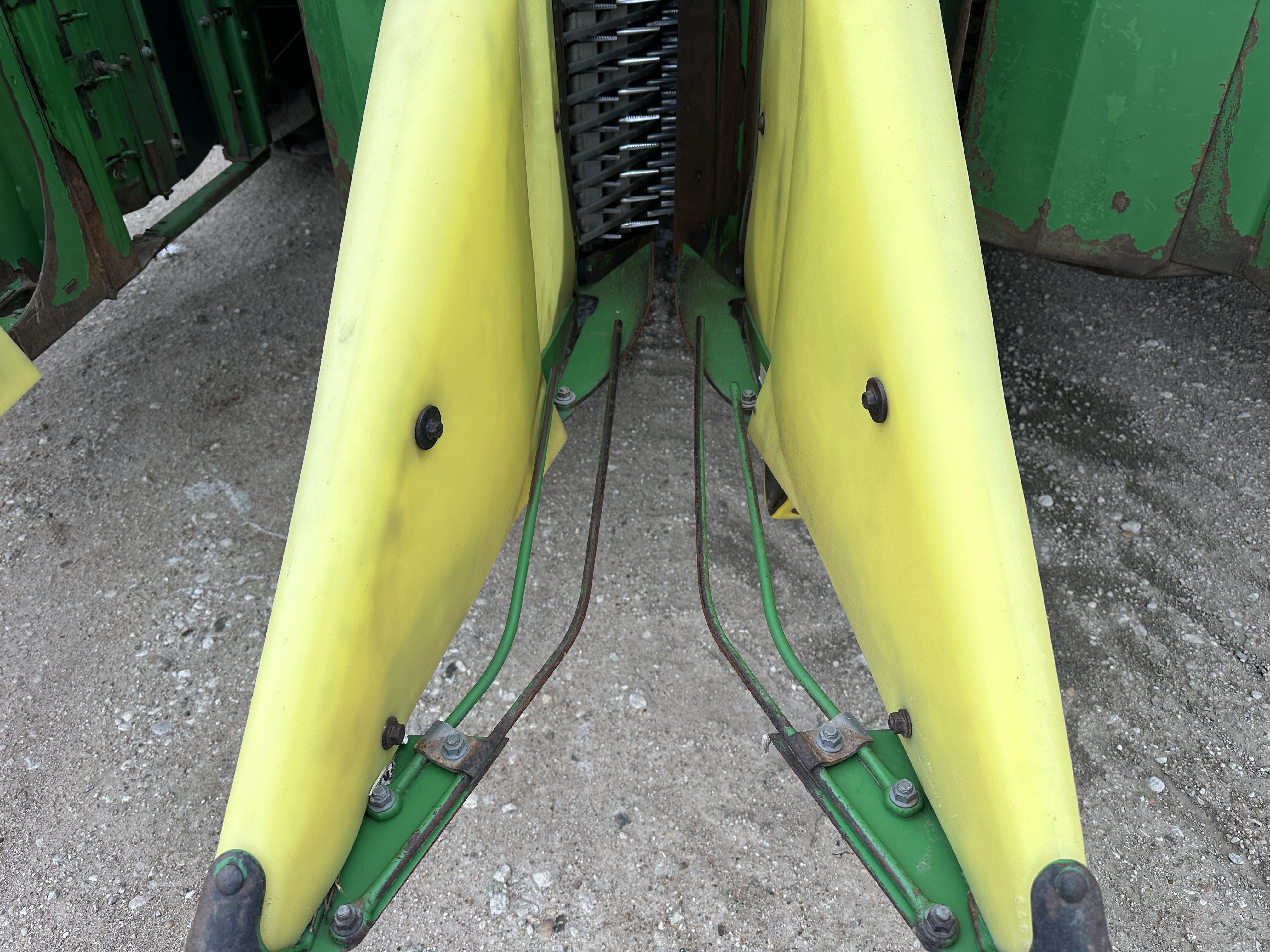 2011 John Deere 7760 Cotton Equipment
